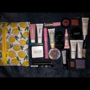 Ipsy samples with Ipsy bag